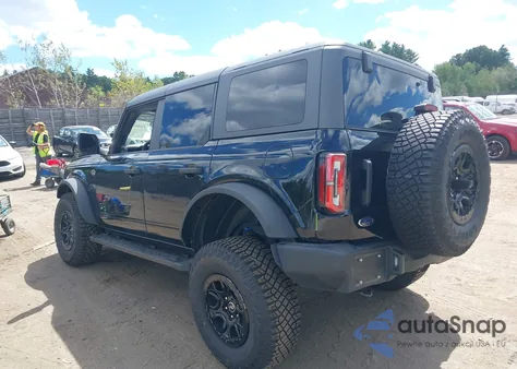 2023 Ford Bronco Wildtrak z USA, uszkodzony, nr VIN 1FMEE5DP9PLB43528